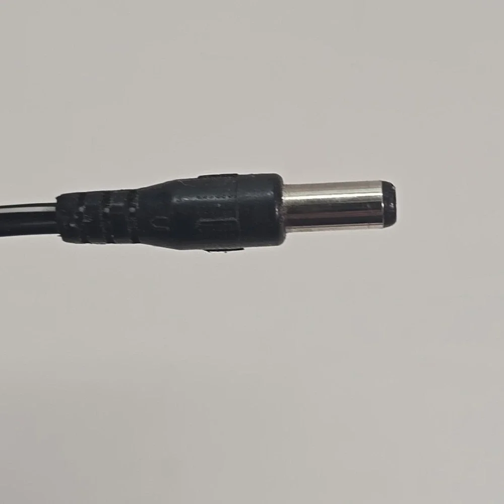 Genuine DVE DV-6500 AC Adapter 6V 500mA Power Supply DC Plug Barrel
